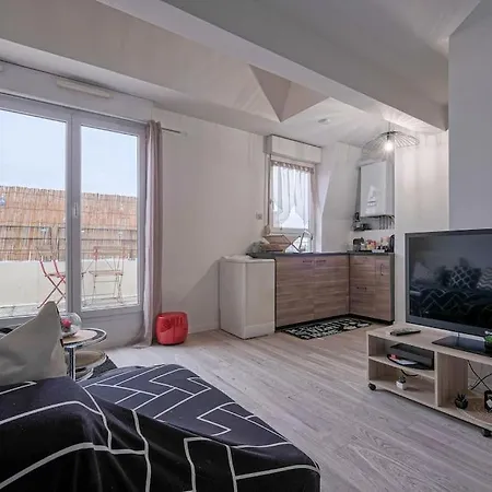 Apartment Magnifique Duplex 2 A 6 Personnes, Parking Gratuit, Proche Aeroport Cdg Villepinte (Seine-Saint-Denis)